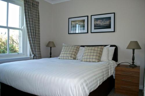 Loch Ness Guest House in Fort Augustus Town Center Loch Ness Guest House in Fort Augustus Town Center
