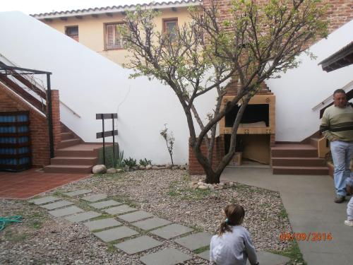 This photo about Cerca Departamentos shared on HyHotel.com