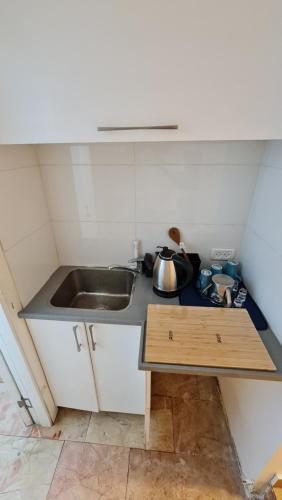 SPACE ART BOUTIQUE Downtown in Jerusalem SPACE ART BOUTIQUE Downtown in Jerusalem