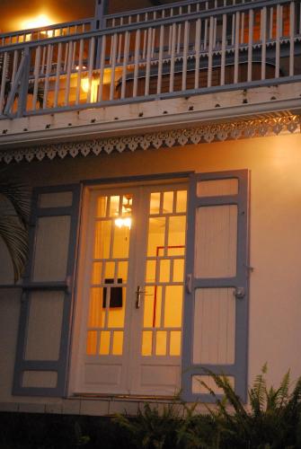 This photo about Villa Mascarine shared on HyHotel.com