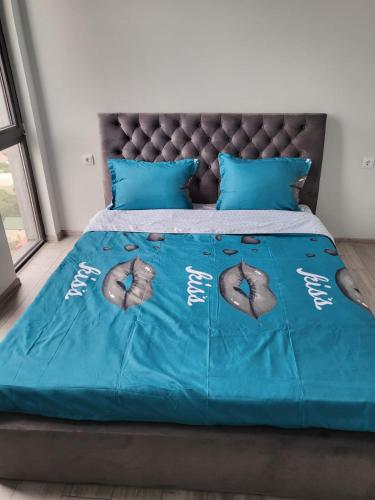 New stylish 2 bedroom - Apartment in New building