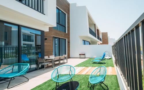 Facilities, Family vacation villa with private pool and access to beach in Ras Al Khaimah Facilities, Family vacation villa with private pool and access to beach in Ras Al Khaimah
