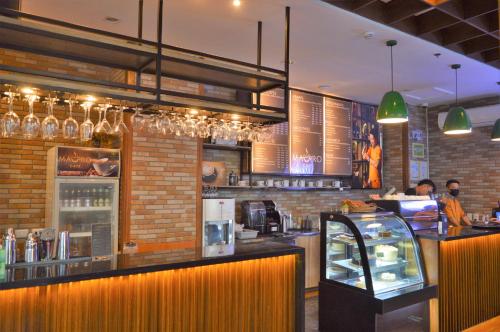 Létesítmények, Carlosta Hotel in Ormoc Létesítmények, Carlosta Hotel in Ormoc