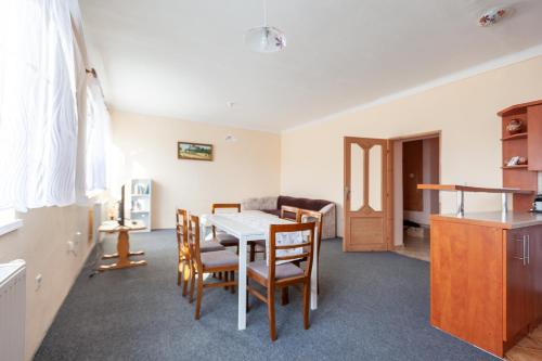 Cocina, Apartmány Domek u lesa (Apartmany Domek u lesa) in Bitov Cocina, Apartmány Domek u lesa (Apartmany Domek u lesa) in Bitov