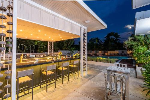 Bar/lounge, Dewa Phuket Resort & Villas in Naiyang Beach Bar/lounge, Dewa Phuket Resort & Villas in Naiyang Beach