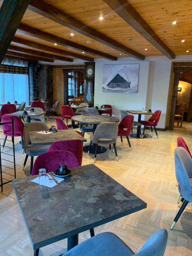 Restaurant, Hotel Le Concorde in Pied de la Plagne Restaurant, Hotel Le Concorde in Pied de la Plagne