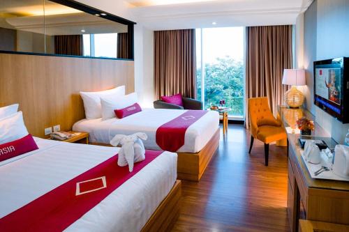 Emersia Hotel and Resort Lampung near Parc Kupu-kupu Gita Persada Emersia Hotel and Resort Lampung near Parc Kupu-kupu Gita Persada