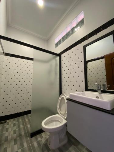 Bathroom, H3 Guesthouse in Serei Saophoan Bathroom, H3 Guesthouse in Serei Saophoan