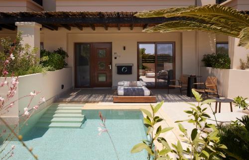 مسبح, Louis Asterion Suites & Spa in بلاتانياس مسبح, Louis Asterion Suites & Spa in بلاتانياس
