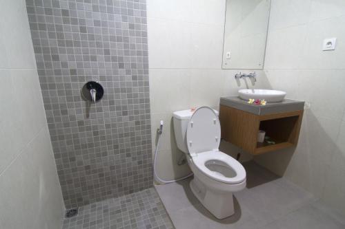 This photo about Agung And Sue Watering Hole I shared on HyHotel.com