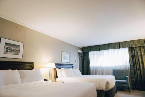 Guestroom, The Hotel on Pownal in Charlottetown City Center Guestroom, The Hotel on Pownal in Charlottetown City Center