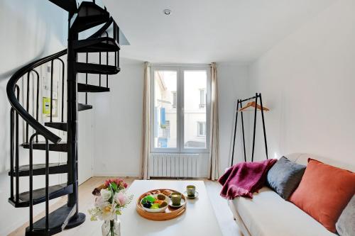 Guestroom, CMG - Charmant studio 2P - Kremlin-Bicetre - Place d'Italie 4 in Le Kremlin Bicetre Guestroom, CMG - Charmant studio 2P - Kremlin-Bicetre - Place d'Italie 4 in Le Kremlin Bicetre
