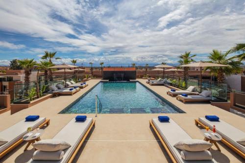 Baseinas, Pestana CR7 Marrakech in Marakešas Baseinas, Pestana CR7 Marrakech in Marakešas