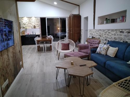 Gite de Famille avec Jacuzzi, location longue ok in Narrosse Gite de Famille avec Jacuzzi, location longue ok in Narrosse
