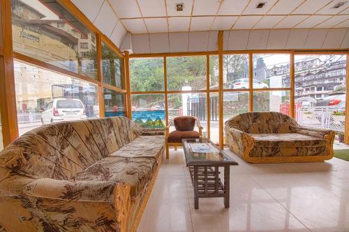 Fasilitas, FabExpress Sapphire in Library Road Fasilitas, FabExpress Sapphire in Library Road