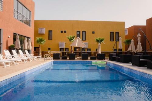 Πισίνα, Marrakech - Premium Suite in Nouakchott Πισίνα, Marrakech - Premium Suite in Nouakchott