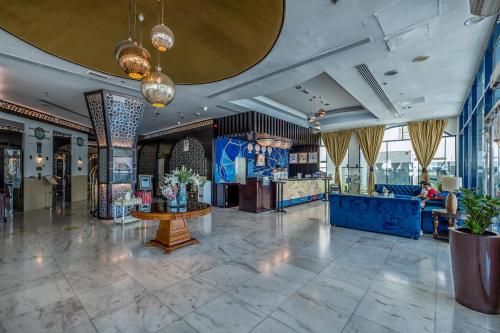 Lobby, The Park Hotel - Formerly Al Jawhara Gardens in Dubai Lobby, The Park Hotel - Formerly Al Jawhara Gardens in Dubai