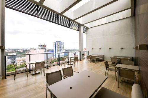 balcon/terrasse, Rio Hotel by Bourbon Ciudad Del Este in Ciudad del este balcon/terrasse, Rio Hotel by Bourbon Ciudad Del Este in Ciudad del este