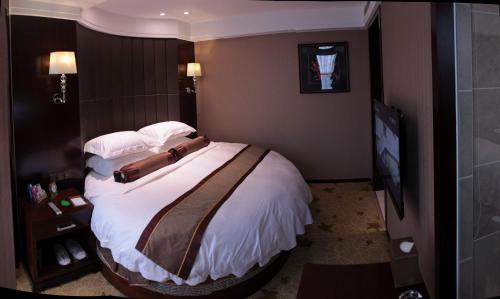 This photo about Chengdu Gladden Hotel shared on HyHotel.com