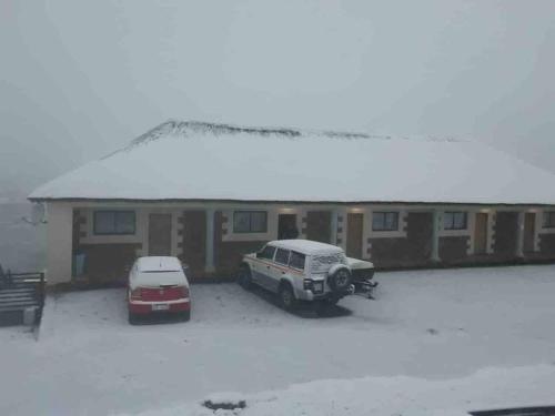 Highlands Lodge in Tlokoeng Highlands Lodge in Tlokoeng