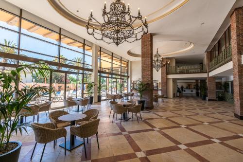 Bar/lounge, Globales Paraiso Beach in Estepona Bar/lounge, Globales Paraiso Beach in Estepona