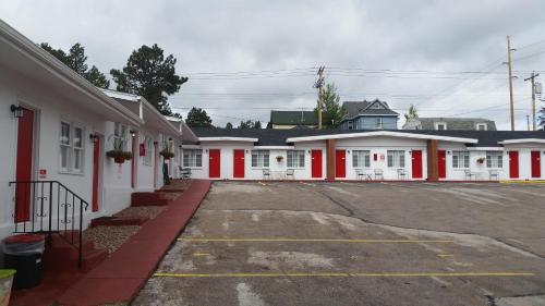 Bejárat, Rocket Motel in Custer Bejárat, Rocket Motel in Custer