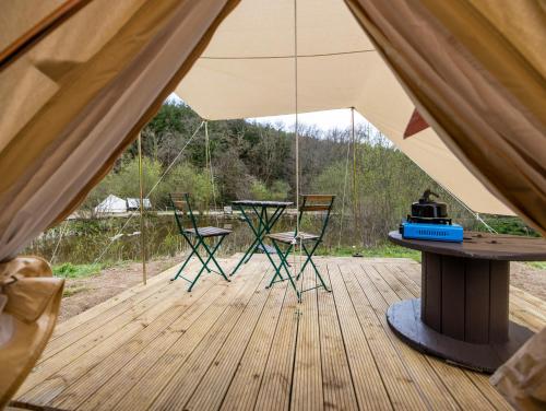 Naturally Glamping in Newton Abbot Naturally Glamping in Newton Abbot