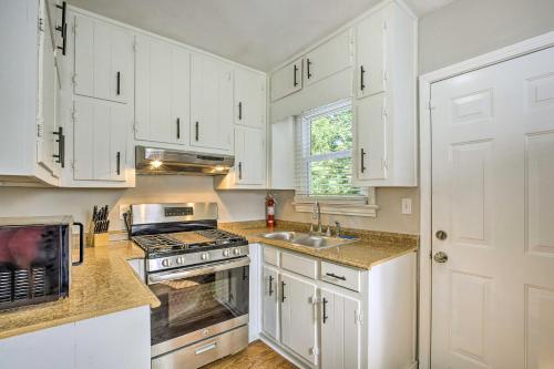 Family-Friendly Atlanta Home about 3 Mi to Downtown! in Cascade Road Family-Friendly Atlanta Home about 3 Mi to Downtown! in Cascade Road