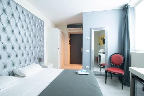 Atelierhotel Design in Gardone Riviera Atelierhotel Design in Gardone Riviera