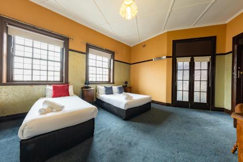 Strathfield Hotel in Strathfield Strathfield Hotel in Strathfield