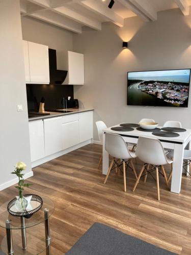 Létesítmények, Admiral Yacht in Lunowo Létesítmények, Admiral Yacht in Lunowo