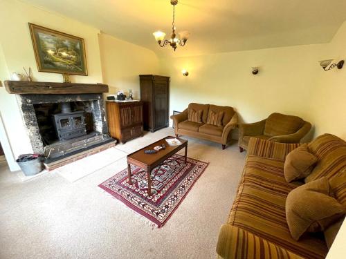 Pass the Keys Beautiful Scottish Cottage in Outstanding Location in Sanquhar Pass the Keys Beautiful Scottish Cottage in Outstanding Location in Sanquhar