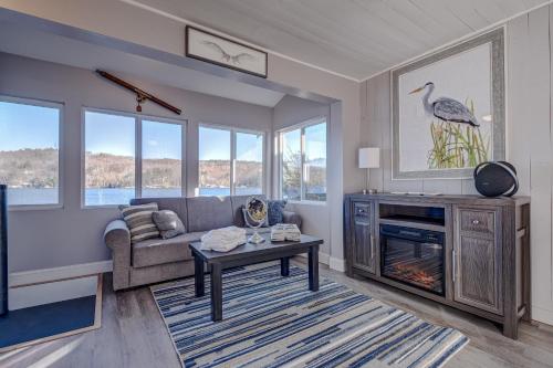 Вид, Modern Winnipesaukee Lake Front Retreat Siena in Гилмантон Вид, Modern Winnipesaukee Lake Front Retreat Siena in Гилмантон
