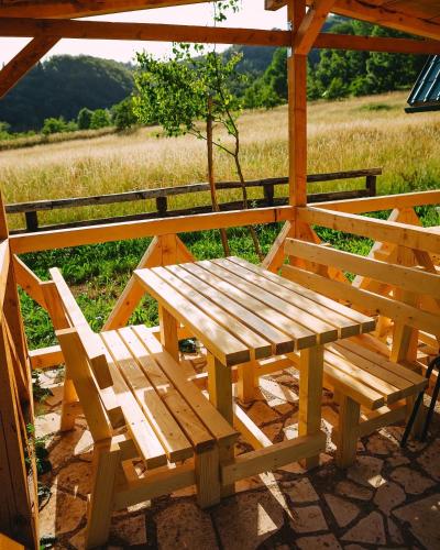 Erkély/terasz, Apartmani i kuće Moje selo Šćepanović (Apartmani i kuce Moje selo Scepanovic) in Smailagića Polje Erkély/terasz, Apartmani i kuće Moje selo Šćepanović (Apartmani i kuce Moje selo Scepanovic) in Smailagića Polje
