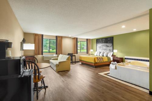 Super 8 By Wyndham Ankeny/Des Moines Area in Анкени (Айова) Super 8 By Wyndham Ankeny/Des Moines Area in Анкени (Айова)