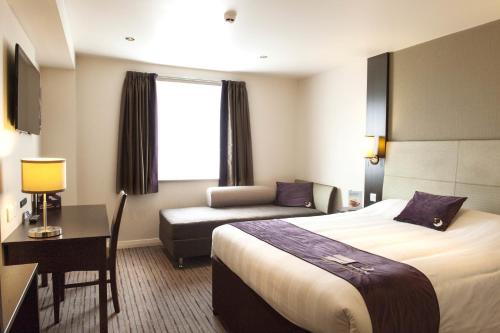 This photo about Premier Inn Southampton West shared on HyHotel.com