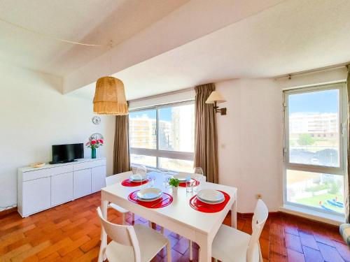 FLH Armação de Pêra Beach Apartment (FLH Armacao de Pera Beach Apartment) in ซีฟล์ว FLH Armação de Pêra Beach Apartment (FLH Armacao de Pera Beach Apartment) in ซีฟล์ว