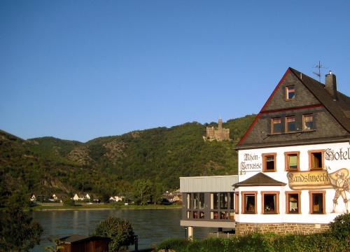 Entrance, Weinhotel Landsknecht in Sankt Goar Entrance, Weinhotel Landsknecht in Sankt Goar