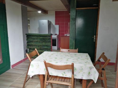 Dotări, House Lastva in Pošćenski Kraj Dotări, House Lastva in Pošćenski Kraj