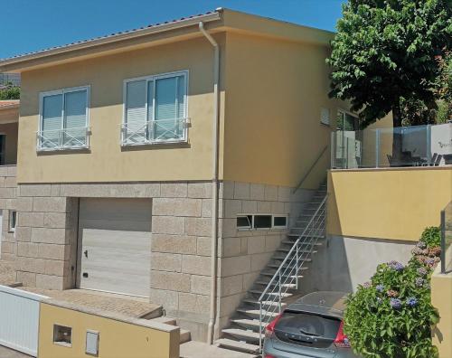 Casa de Ribes T2 Vista Fantástica (Casa de Ribes T2 Vista Fantastica) in ริโอกัลโด Casa de Ribes T2 Vista Fantástica (Casa de Ribes T2 Vista Fantastica) in ริโอกัลโด