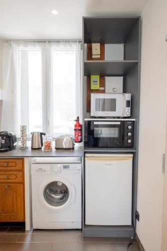 Warm Studio en duplex proche Paris et Disney in Neuilly-Plaisance Warm Studio en duplex proche Paris et Disney in Neuilly-Plaisance