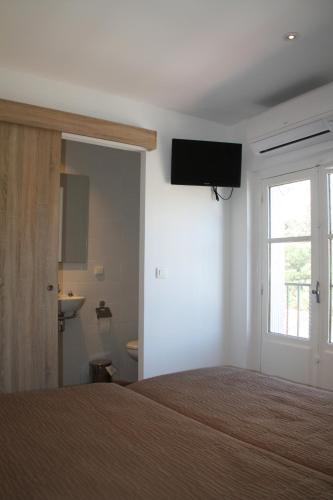 This photo about Hotel Arago shared on HyHotel.com