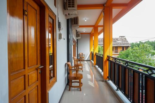 RedDoorz Syariah near Rumah Sakit Bhina Bhakti Husada in Rembang RedDoorz Syariah near Rumah Sakit Bhina Bhakti Husada in Rembang