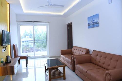 Guestroom, Beach Heaven Deluxe Rooms & Serviced Apartments in Suratakal Guestroom, Beach Heaven Deluxe Rooms & Serviced Apartments in Suratakal
