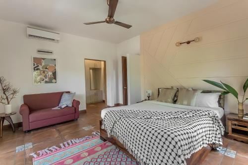 Luxury 4-bedroom Villa with Private Swimming Pool, Siolim, Goa in Mapusa Luxury 4-bedroom Villa with Private Swimming Pool, Siolim, Goa in Mapusa