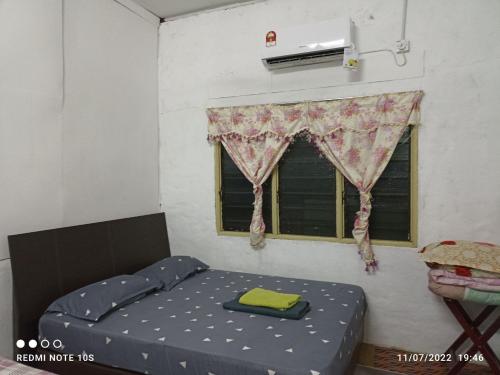 Homestay Tok Abah Kuala Rompin 1 Bilik Tidur in Kuala Rompin Homestay Tok Abah Kuala Rompin 1 Bilik Tidur in Kuala Rompin