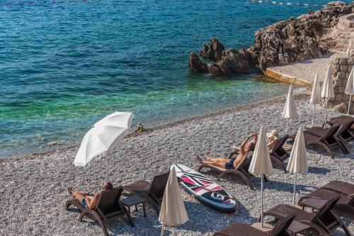 Radisson Resort Ruza Vjetrova in บาร์ Radisson Resort Ruza Vjetrova in บาร์