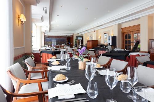 Restaurant, Hotel Hoyuela in Santander Restaurant, Hotel Hoyuela in Santander