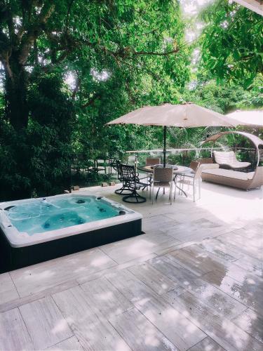 Hot tub, La Romantica in Contadora Hot tub, La Romantica in Contadora