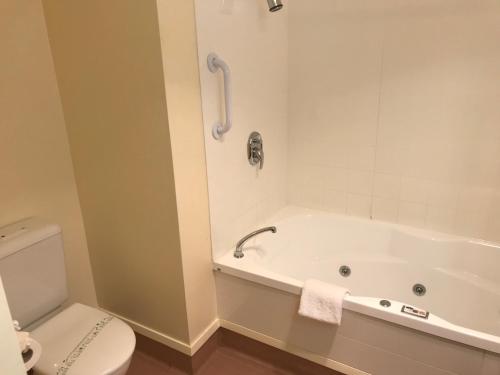 ذا بيكس موتور إن (The Peaks Motor Inn) in اوهاكوني ذا بيكس موتور إن (The Peaks Motor Inn) in اوهاكوني